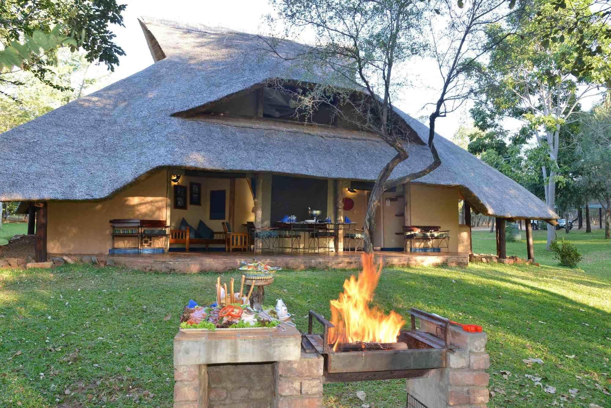 Lokuthula Lodges Victoria Falls Esterno foto